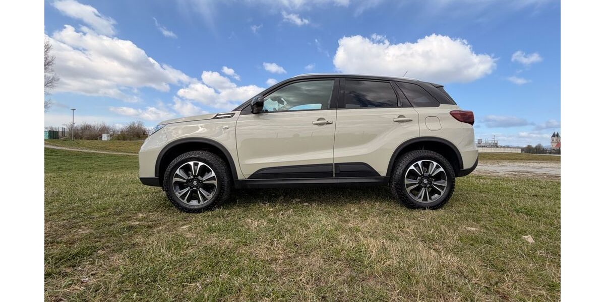 Suzuki Vitara 9.550 km 25.990 &euro; Niederalteich 94557