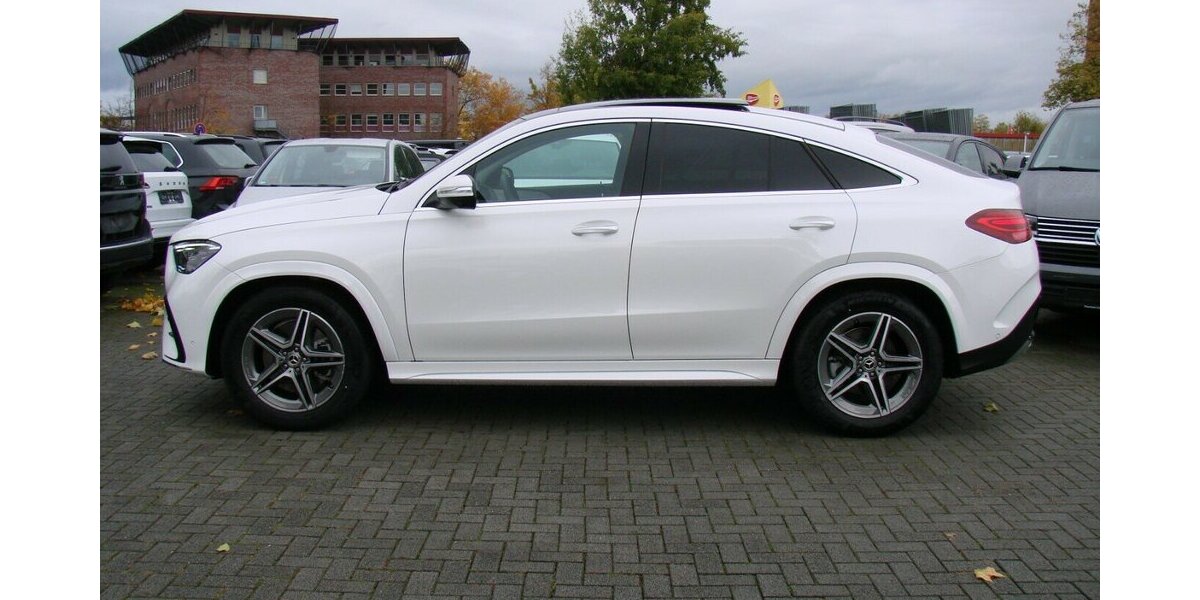 Mercedes-Benz GLE 300 d Coupe AMG 4M Pano 360° Airmatic AHK Burm 2.480 km 84.980 &euro; Falkensee 14612