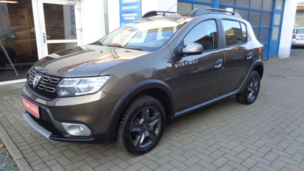 Dacia Sandero 75.820 km 9.750 &euro; Aschersleben 06449