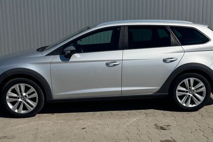 Seat Leon 105.961 km 13.590 &euro; Ribnitz / Nähe Rostock 18311
