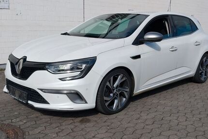 Renault Megane 156.000 km 9.999 &euro; Kelkheim ( Taunus ) 65779