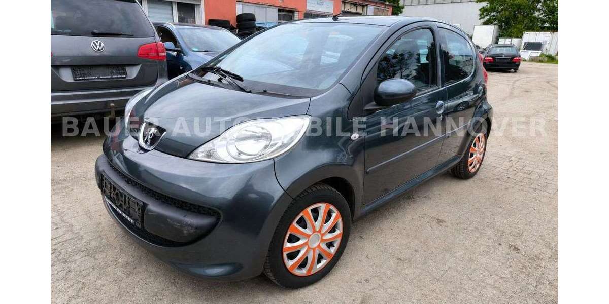Peugeot 107 128.139 km 2.799 &euro; Hannover 30419