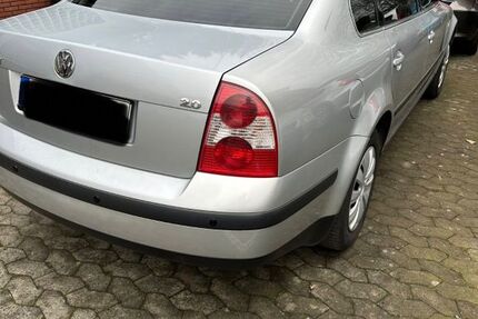 VW Passat 175.000 km 1.890 &euro; Hanau 63456