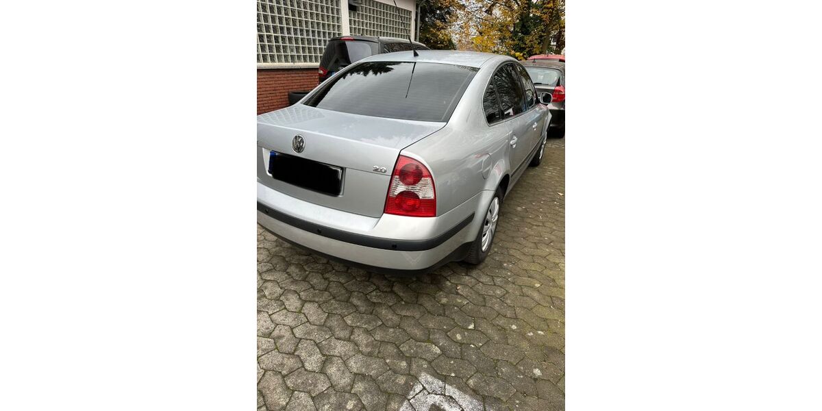 VW Passat 175.000 km 1.890 &euro; Hanau 63456
