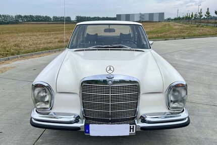 Mercedes 280
