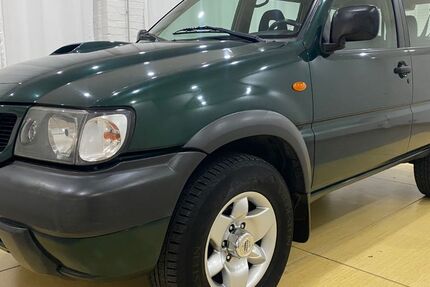 Nissan Terrano 193.000 km 8.950 &euro; Halberstadt 38820