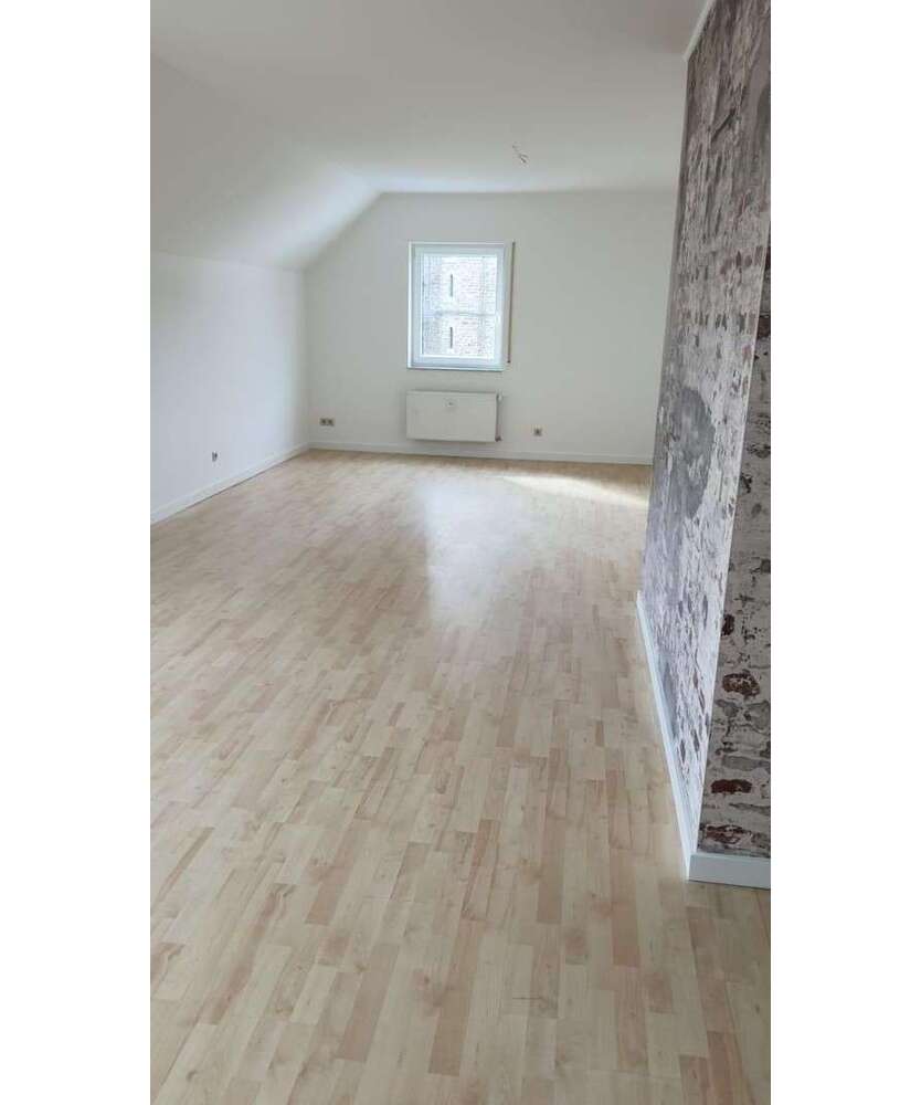 Wohnung zum Mieten in Neustadt-Wied 800 € 90 m²