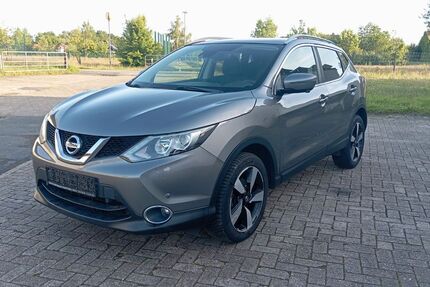 Nissan Qashqai 94.000 km 7.800 &euro; Wittmund 26409