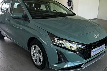 Hyundai i20 21.306 km 16.680 &euro; Lübeck 23562