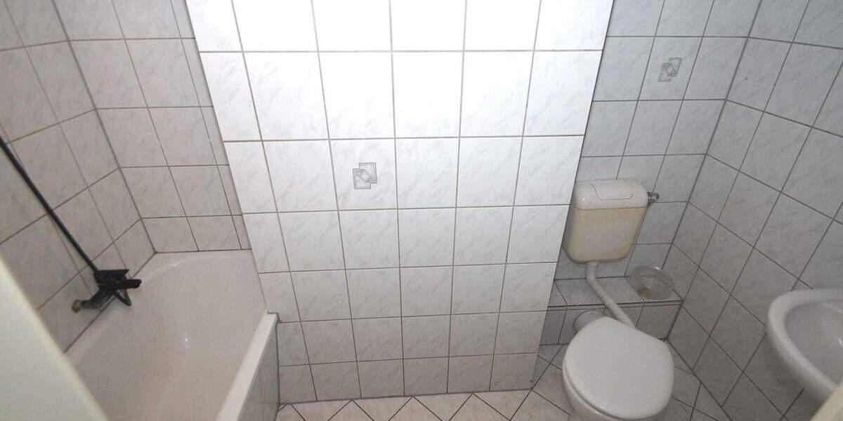 Etagenwohnung Erfurt Johannesvorstadt - 3 Zimmer, 63 m&sup2;, 164.160&euro; | Angebot:25264455