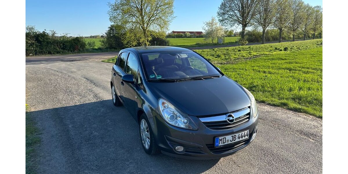 Opel Corsa 92.000 km 5.400 &euro; Magdeburg 39110