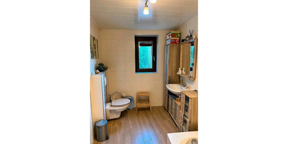 Doppelhaushälfte Bad Liebenwerda - 9 Zimmer, 165 m&sup2;, 230.000&euro; | Angebot:26648123