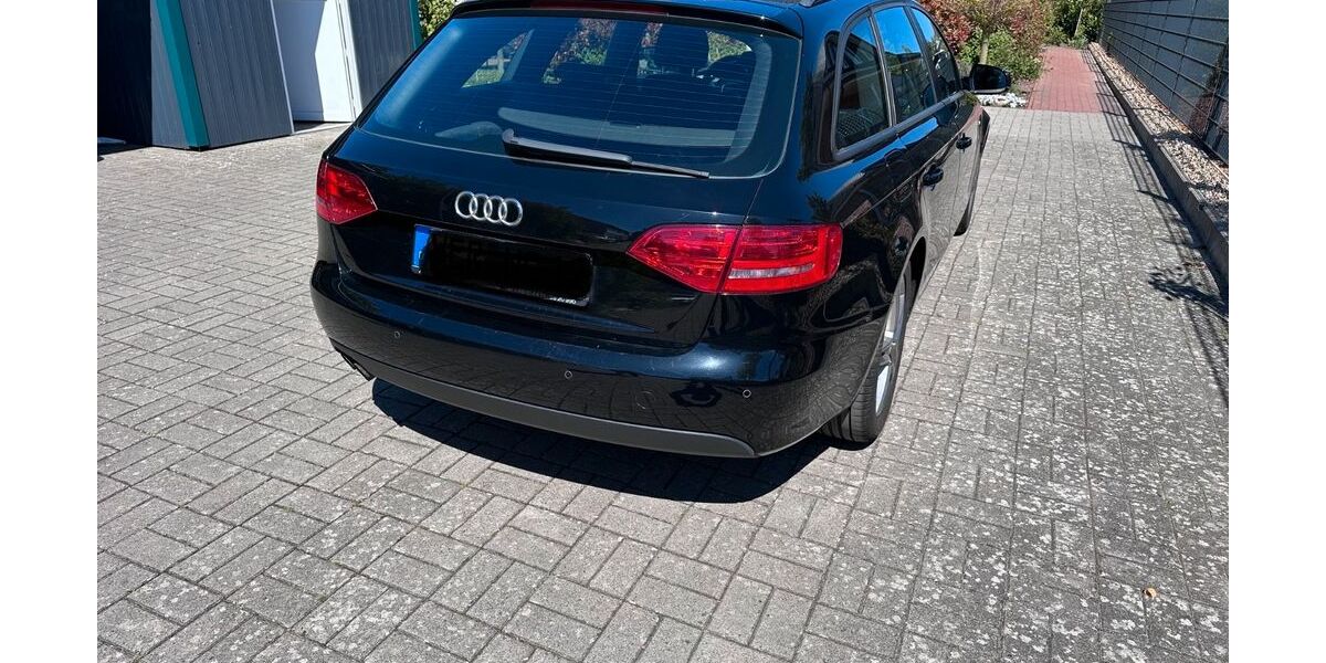 Audi A4 266.000 km 4.900 &euro; Verden 27283