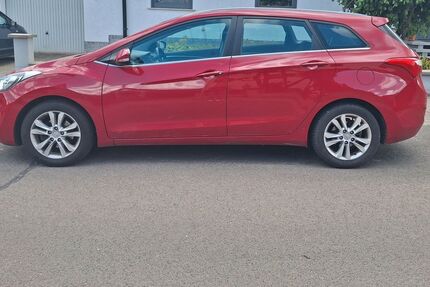 Hyundai i30 75.775 km 5.700 &euro; Zellertal 67308