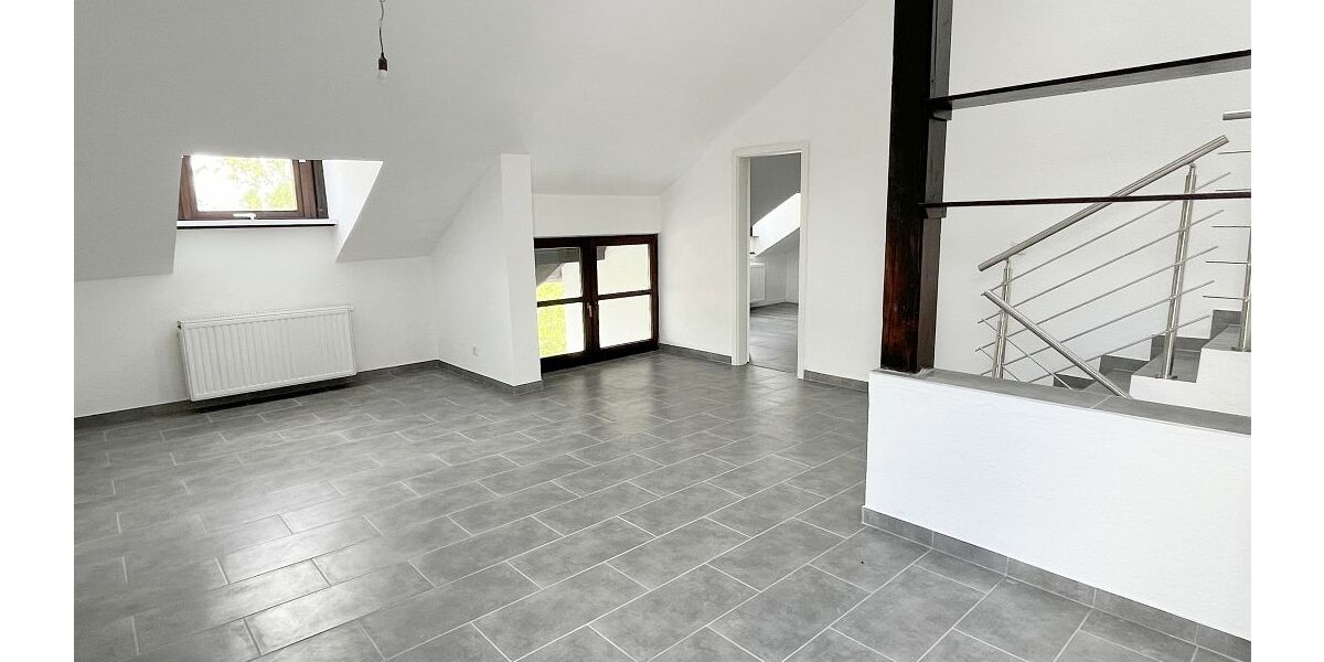 Vielseitig nutzbares Gewerbeanwesen mit großzügigem repräsentativem Wohnhaus zimmer