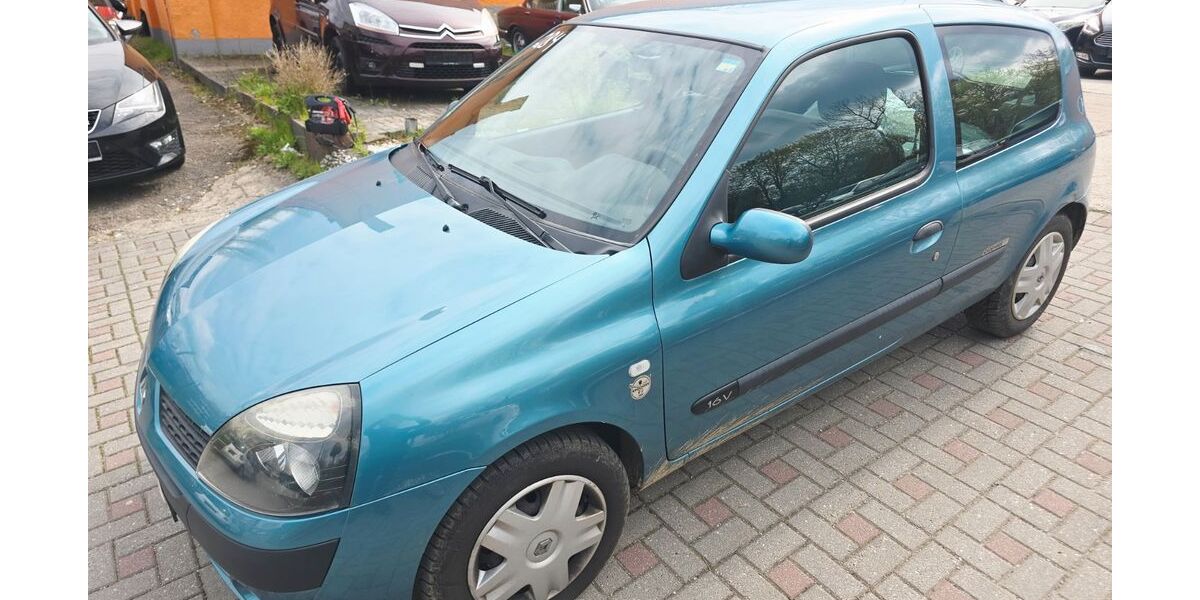 Renault Clio 105.000 km 1.290 &euro; Chemnitz 09114
