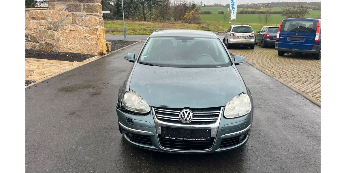 VW Jetta 240.000 km 1.500 € Vollersroda 99438