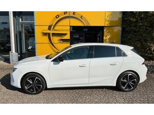 Opel Astra L Lim. 5-trg. Elegance Diesel 68.313 km 19.420 &euro; Battenberg 35088