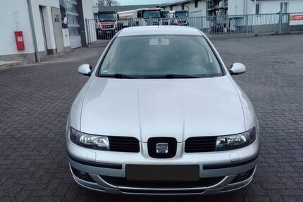 Seat Leon 151.820 km 1.999 &euro; Friedberg (Hessen) 61169
