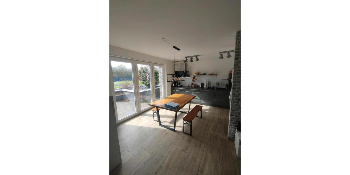 Erdgeschoßwohnung Euskirchen Dom-Esch - 1 Zimmer, 70 m&sup2;, 650&euro; | Angebot:25600755