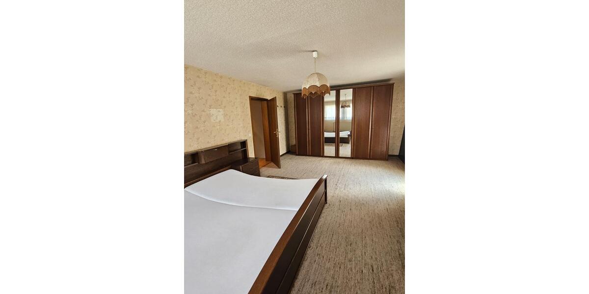 Einfamilienhaus Wallerfangen - 15 Zimmer, 250 m&sup2;, 275.000&euro; | Angebot:26888785