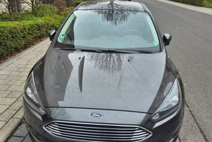 Ford Focus 190.000 km 5.400 &euro; Frankfurt am Main 60438