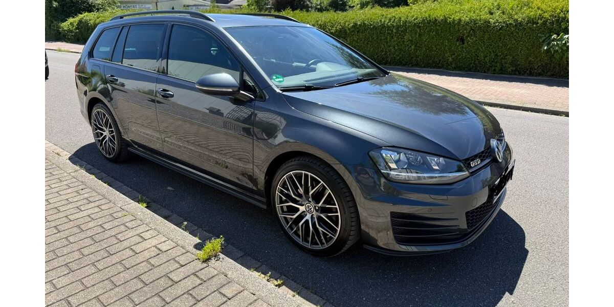 VW Golf 155.000 km 14.900 &euro; Bergkamen 59192