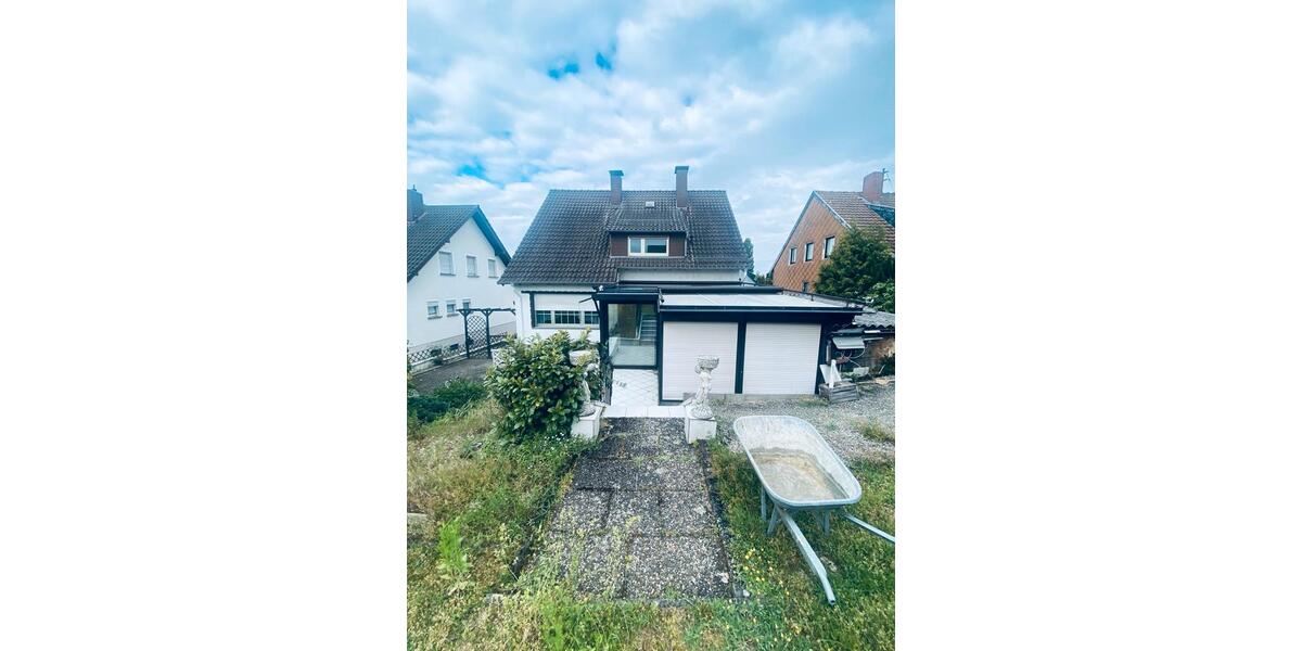 Einfamilienhaus Bexbach - 8 Zimmer, 144 m&sup2;, 360.000&euro; | Angebot:26739302
