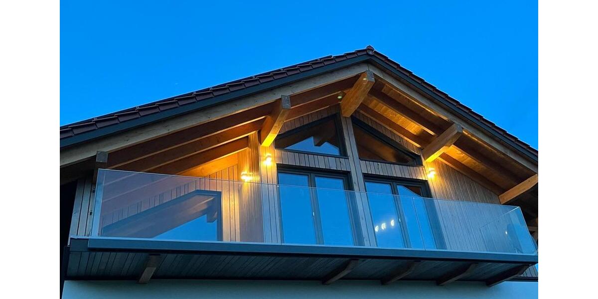 Penthouse Wohnung 110 m2+14m2 Dachterasse 2 zimmer