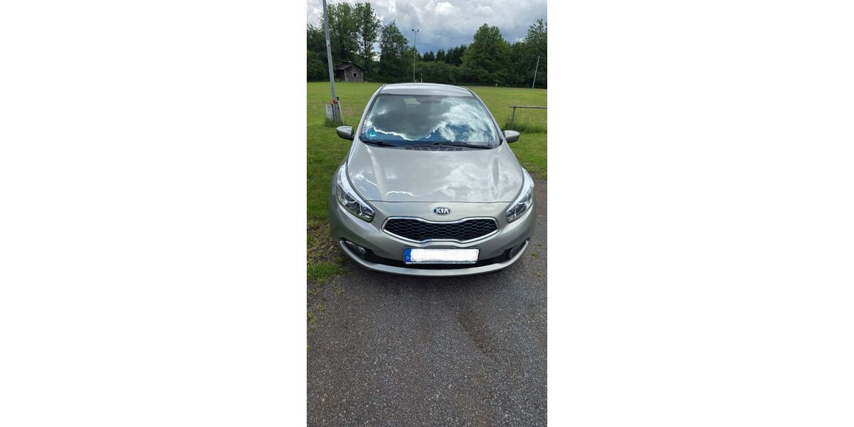 Kia ceed / Ceed 199.800 km 4.600 &euro; Siesbach 55767