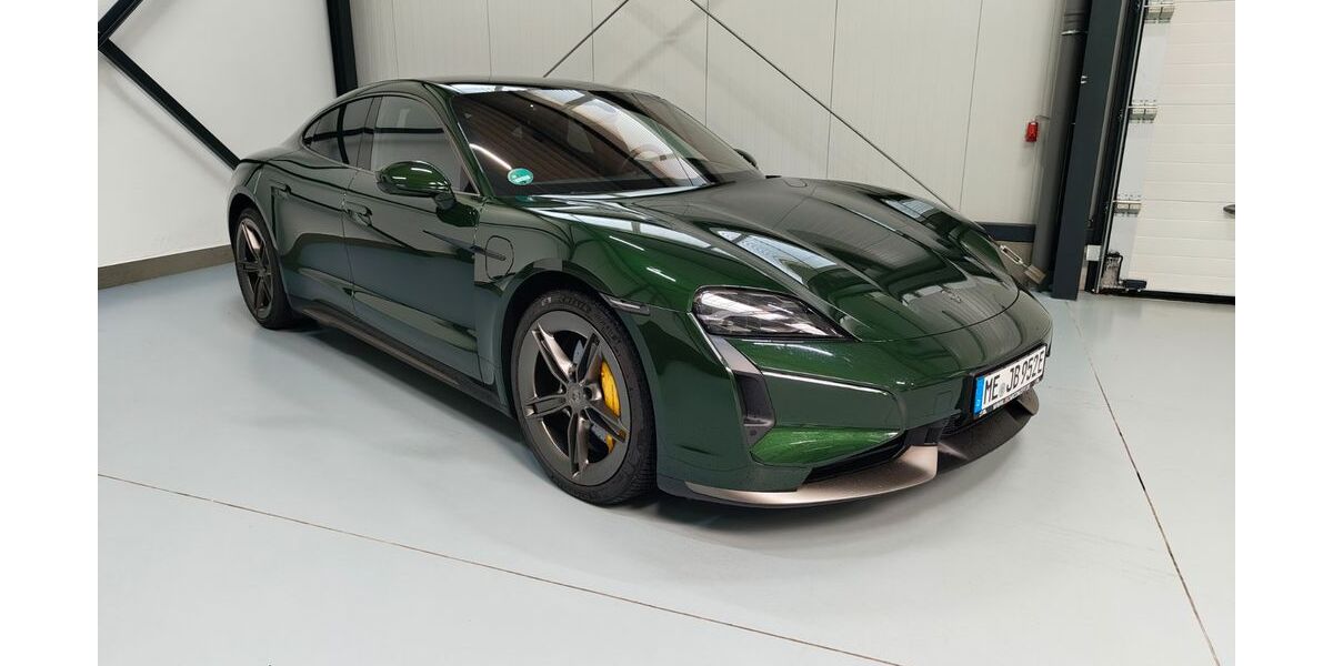 Porsche Taycan 9.950 km 224.889 &euro; Haan 42781