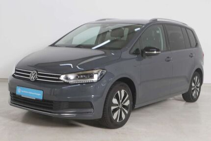 VW Touran 25.925 km 33.940 &euro; Amberg 92224