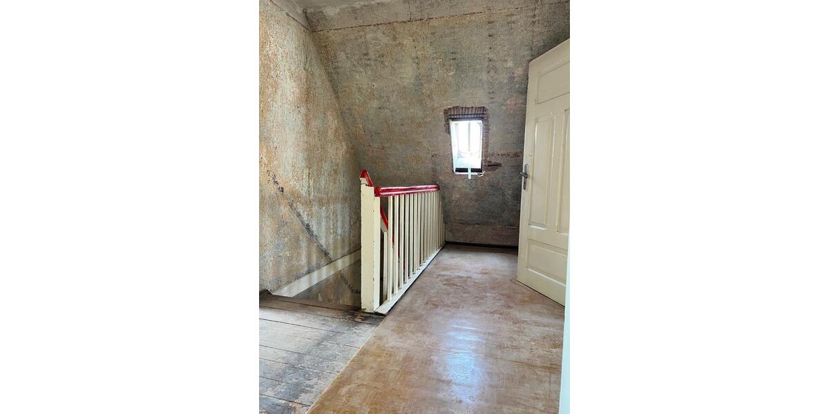 Einfamilienhaus Roßleben-Wiehe Wiehe - 5 Zimmer, 130 m&sup2;, 95.000&euro; | Angebot:26942121