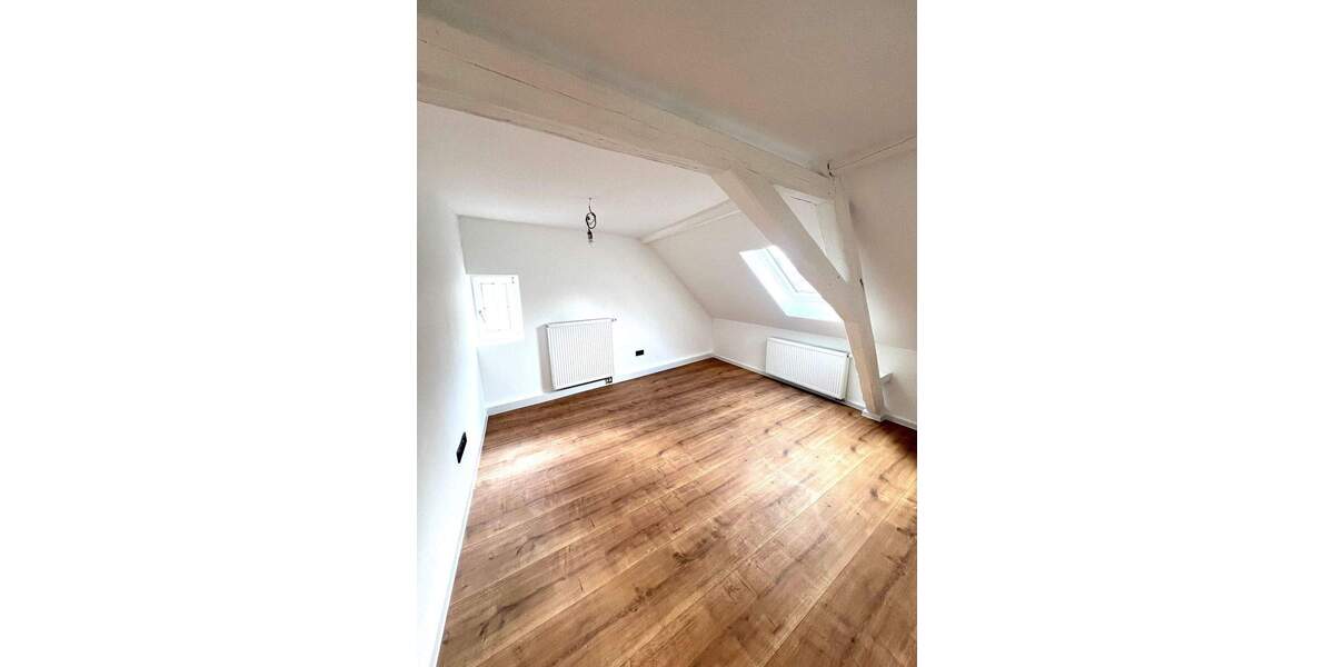 Zimmer Nußbaum - 3 Zimmer, 48 m&sup2;, 600&euro; | Angebot:25741734