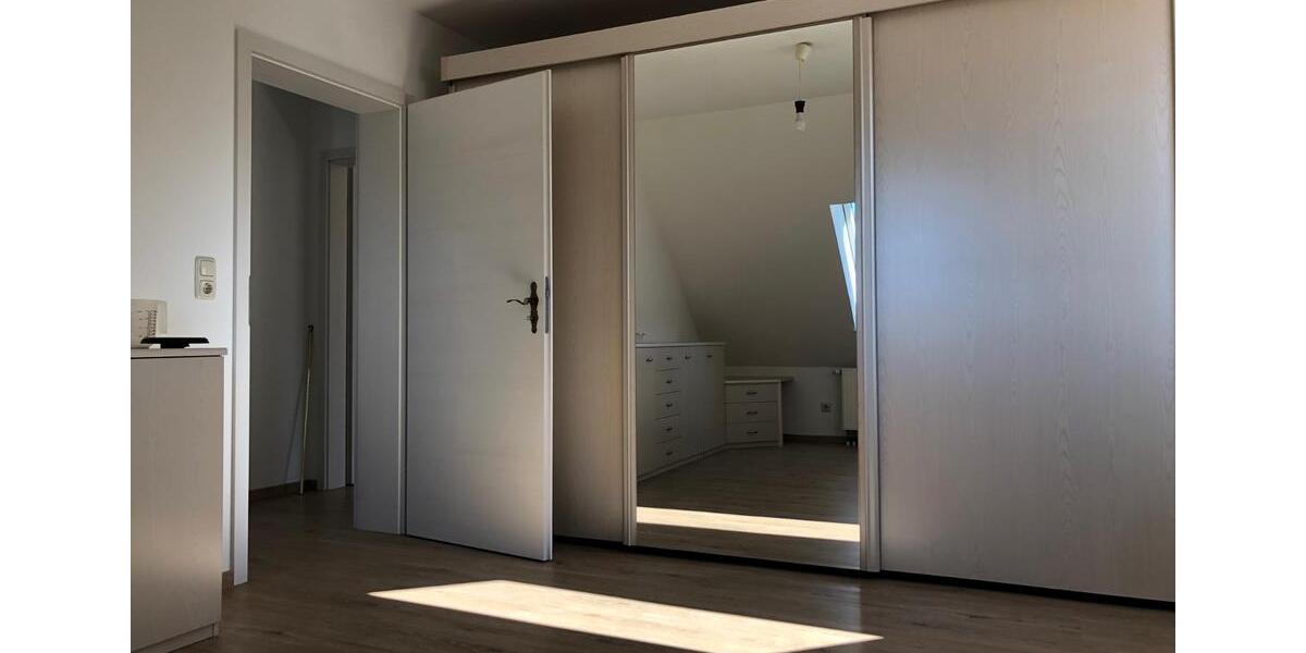 Einfamilienhaus Senftenberg - 4 Zimmer, 120 m&sup2;, 1.500&euro; | Angebot:25955462