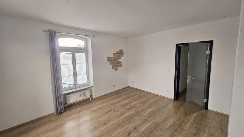 ObjNr:19770 - Liebhaberwohnung - tolle 4-Zimmer ETW in denkmalgeschütztem Gebäude in Speyer - Etagenwohnung Speyer | Angebot:23602613