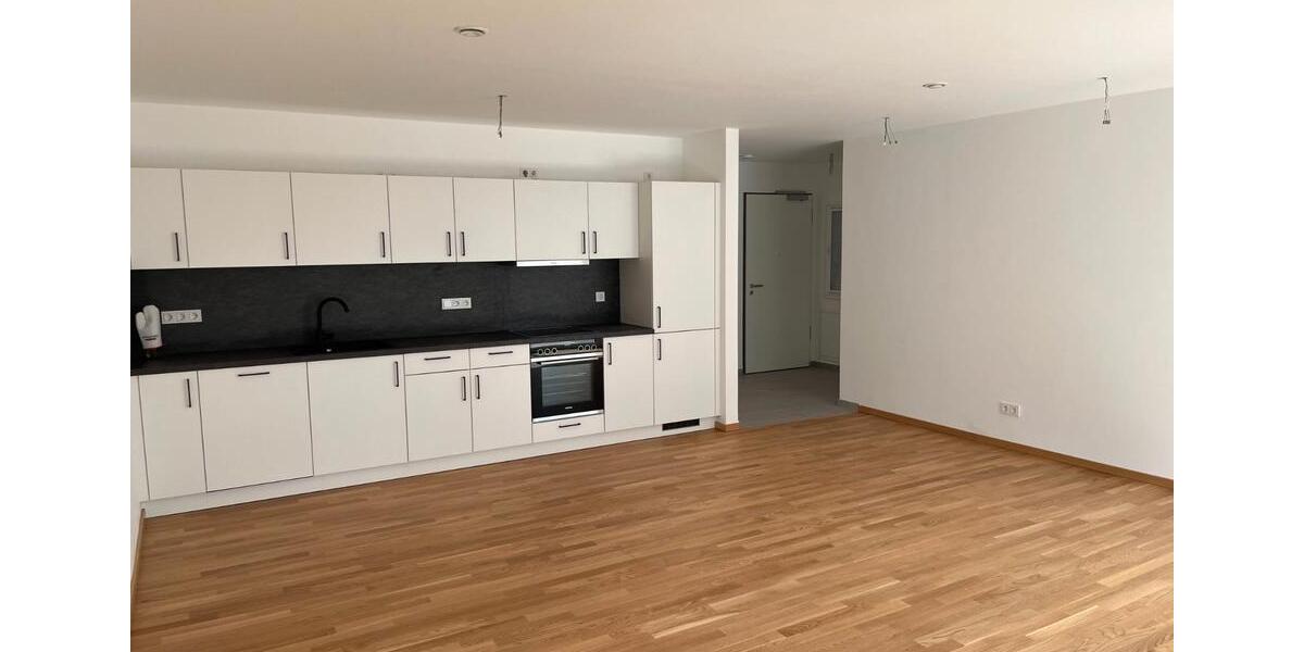 Etagenwohnung Kolbermoor - 3 Zimmer, 77 m&sup2;, 1.466&euro; | Angebot:26361296