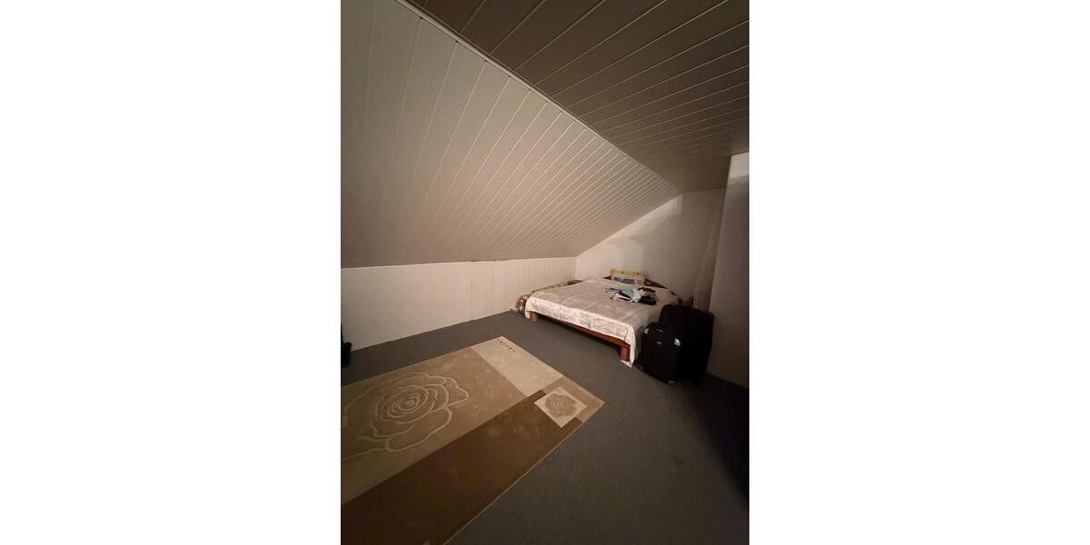 Reihenhaus Günzburg - 5 Zimmer, 140 m&sup2;, 1.500&euro; | Angebot:26062485