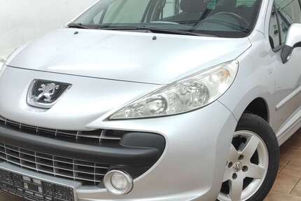 Peugeot 207 158.912 km 1.499 &euro; Bickenbach 64404