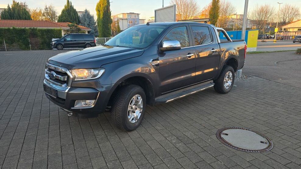 Ford Ranger 171.000 km 19.600 € Benningen 71726