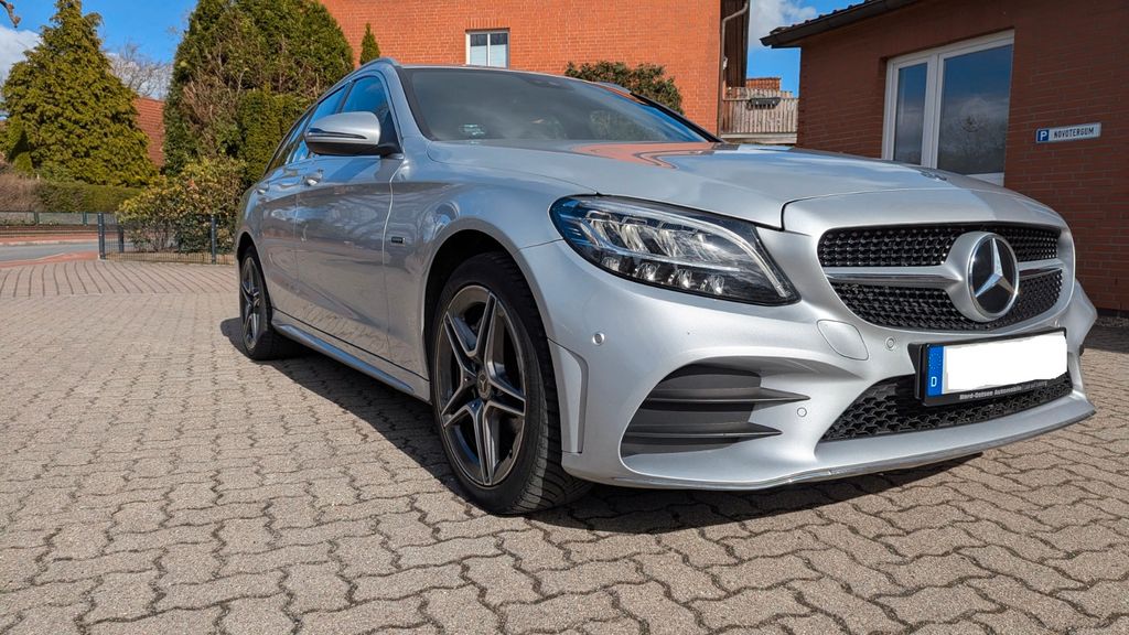 Mercedes-Benz C 300 89.000 km 23.800 &euro; Sülfeld 23867
