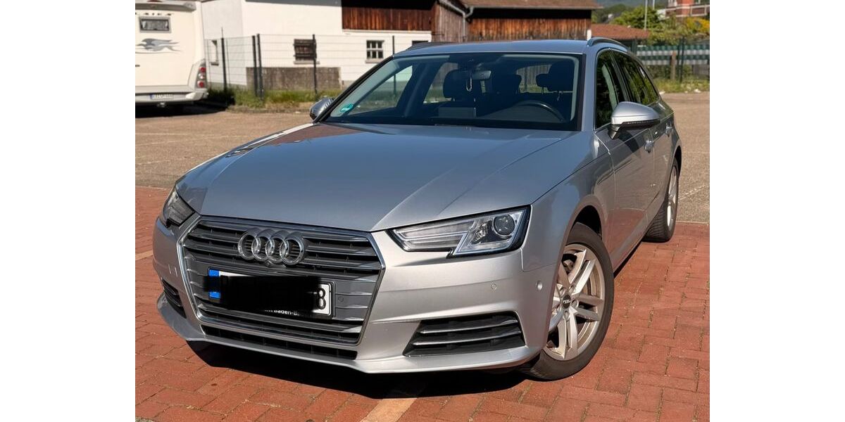 Audi A4 135.700 km 17.000 &euro; Gaggenau 76571