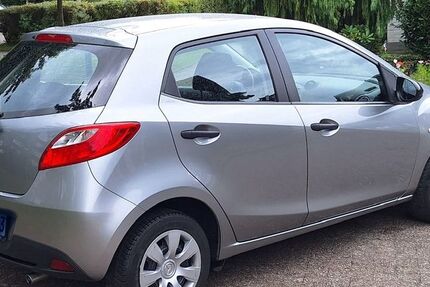 Mazda 2 85.500 km 3.999 € Münster 48153