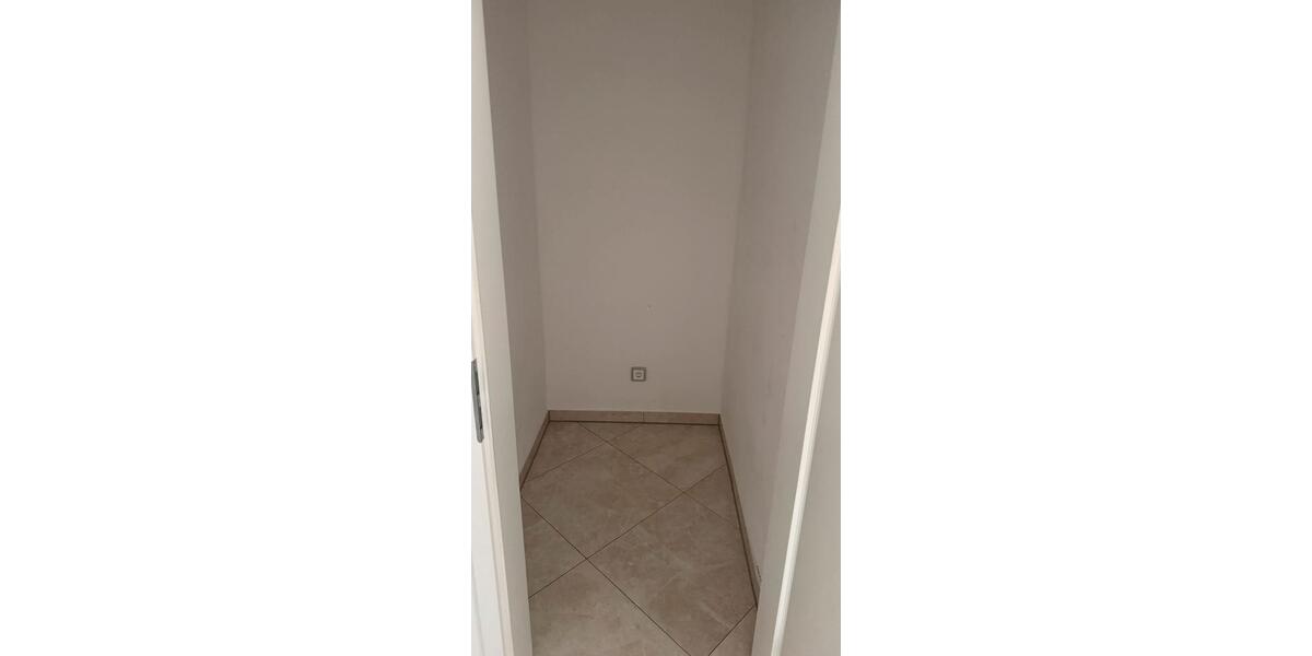 Etagenwohnung Pohlheim - 3 Zimmer, 85 m&sup2;, 1.200&euro; | Angebot:26348426