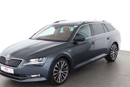 Skoda Superb 50.000 km 24.270 € Berlin 12103