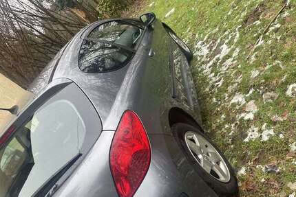 Peugeot 207 132.000 km 2.400 &euro; rösrath 51503