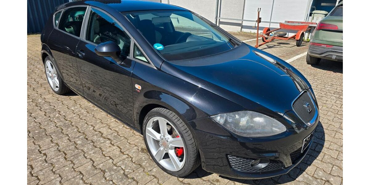 Seat Leon 205.895 km 4.350 &euro; Linkenheim-Hochstetten 76351