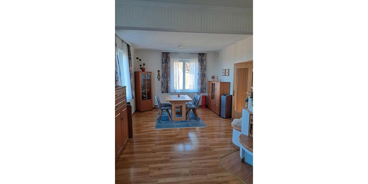 Einfamilienhaus Saalfeld (Saale) - 4 Zimmer, 138 m&sup2;, 220.000&euro; | Angebot:26629652