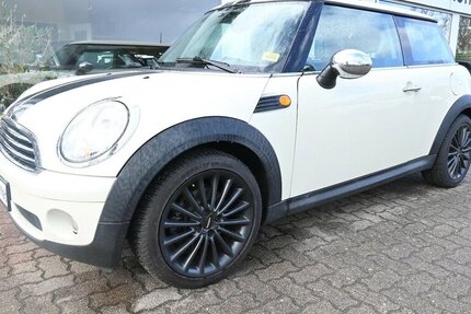 Mini ONE Klima PDC 17erAlus HUneu 4-Zylinder 63.000 km 5.950 &euro; Seevetal - Hittfeld 21218
