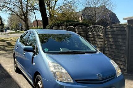Toyota Prius 299.999 km 1.950 &euro; Kiebitzreihe 25368